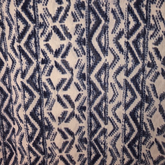 Lucky 🍀 brand print top - Picture 2 of 4